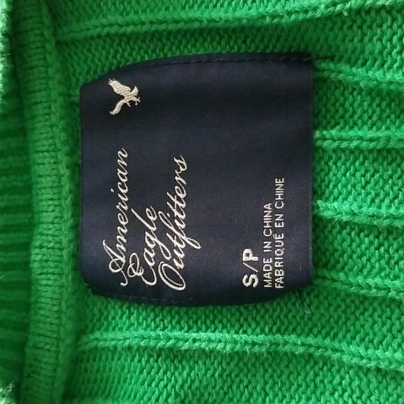 Women's Sweater - Picture 3 of 5